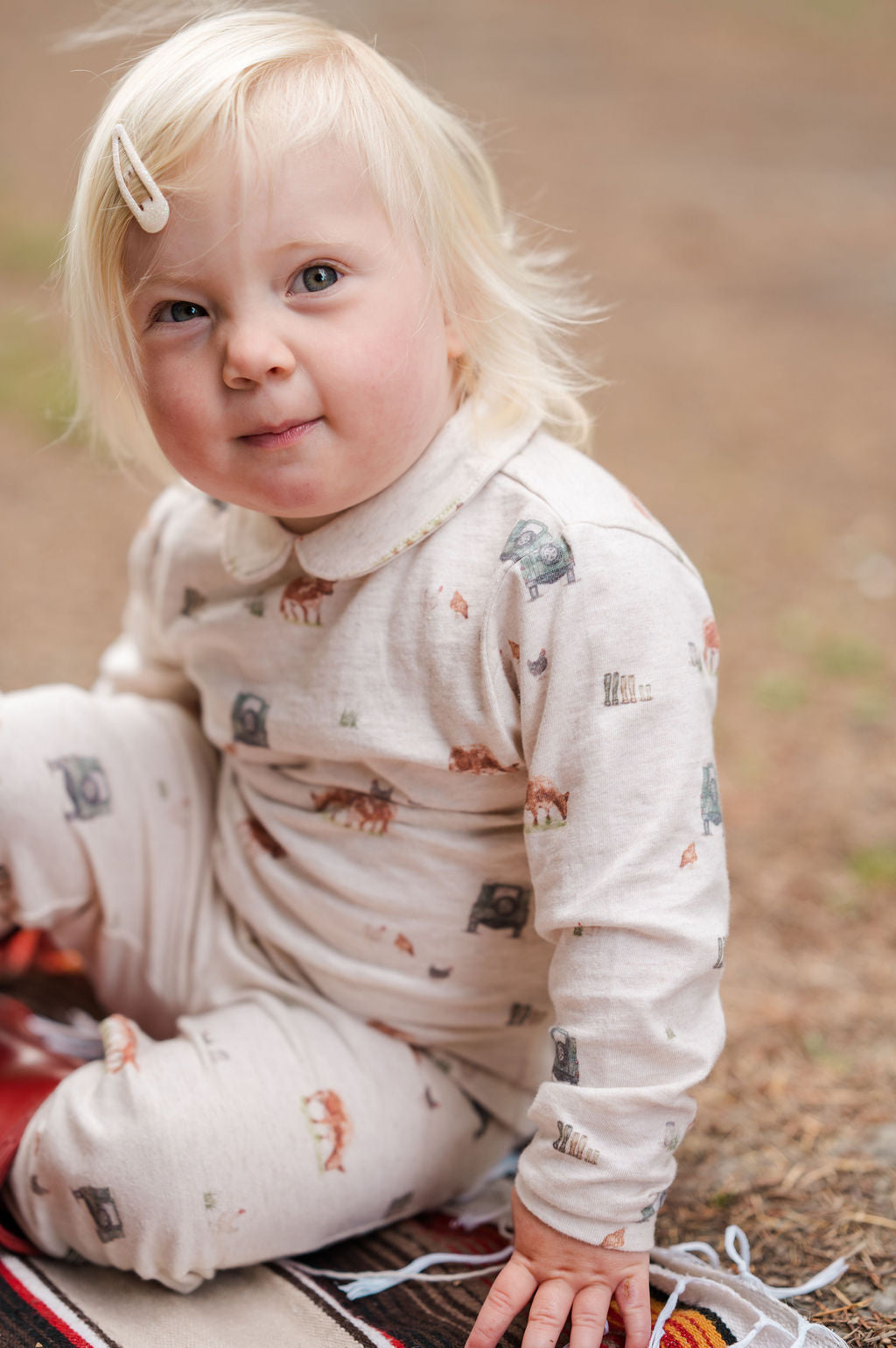 4x4 Country Print Peter Pan Top