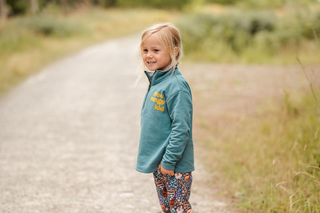 Sew Aneira Free Range Kid 1/4 Zip Sweatshirt