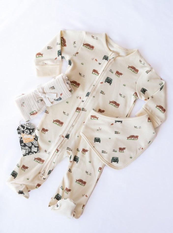 Farm Newborn Baby Sleepsuit Giftset