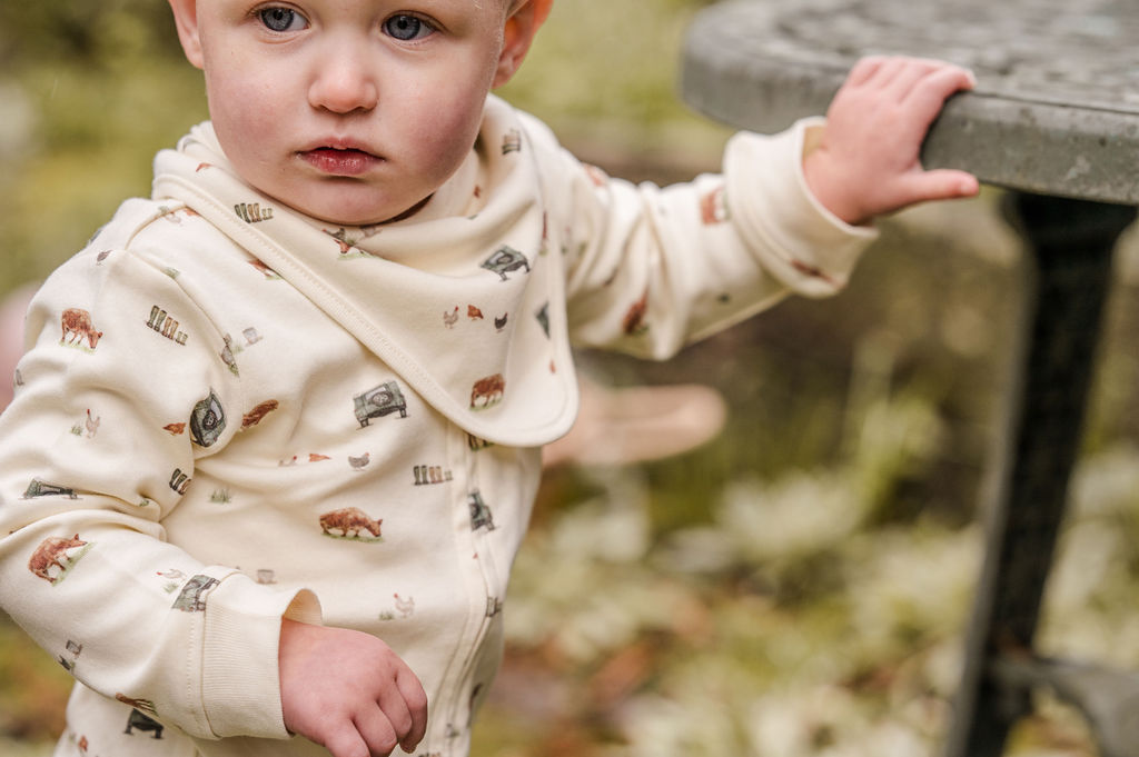 Sew Aneira 4 x 4 Organic Cotton Baby Bib